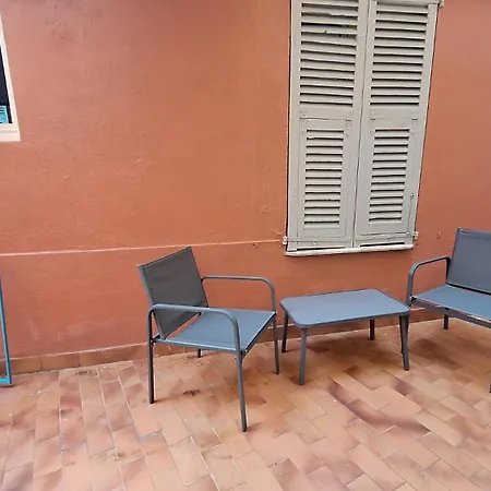شقة Lumineux Avec Stationnement Proche Monaco, Nice, Et Gare *